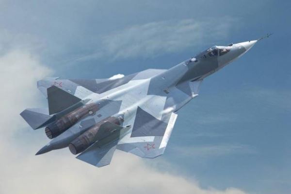 Истребитель Су-57 появится в двухместной версии