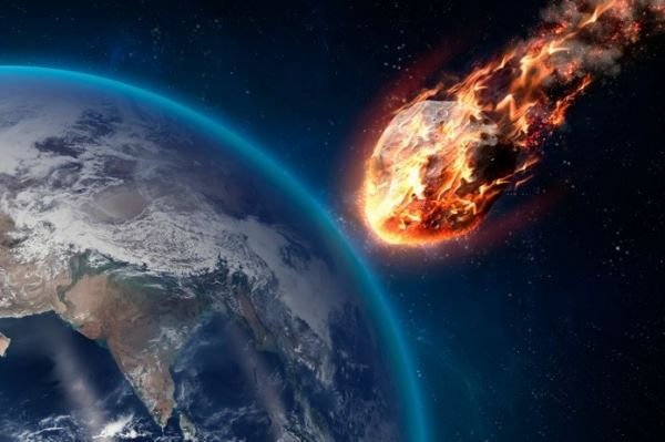 К Земле приближается астероид размером с два футбольных поля