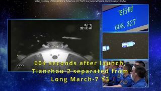 Китайский космический грузовик состыковался с базовым модулем орбитальной станции