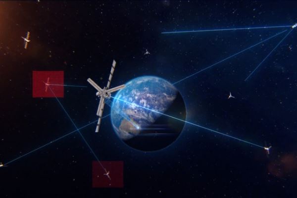 Американцы разработают спутники предупреждения о ракетных пусках для средней околоземной орбиты