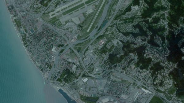 Роскосмос опубликовал спутниковые снимки затопленного Сочи